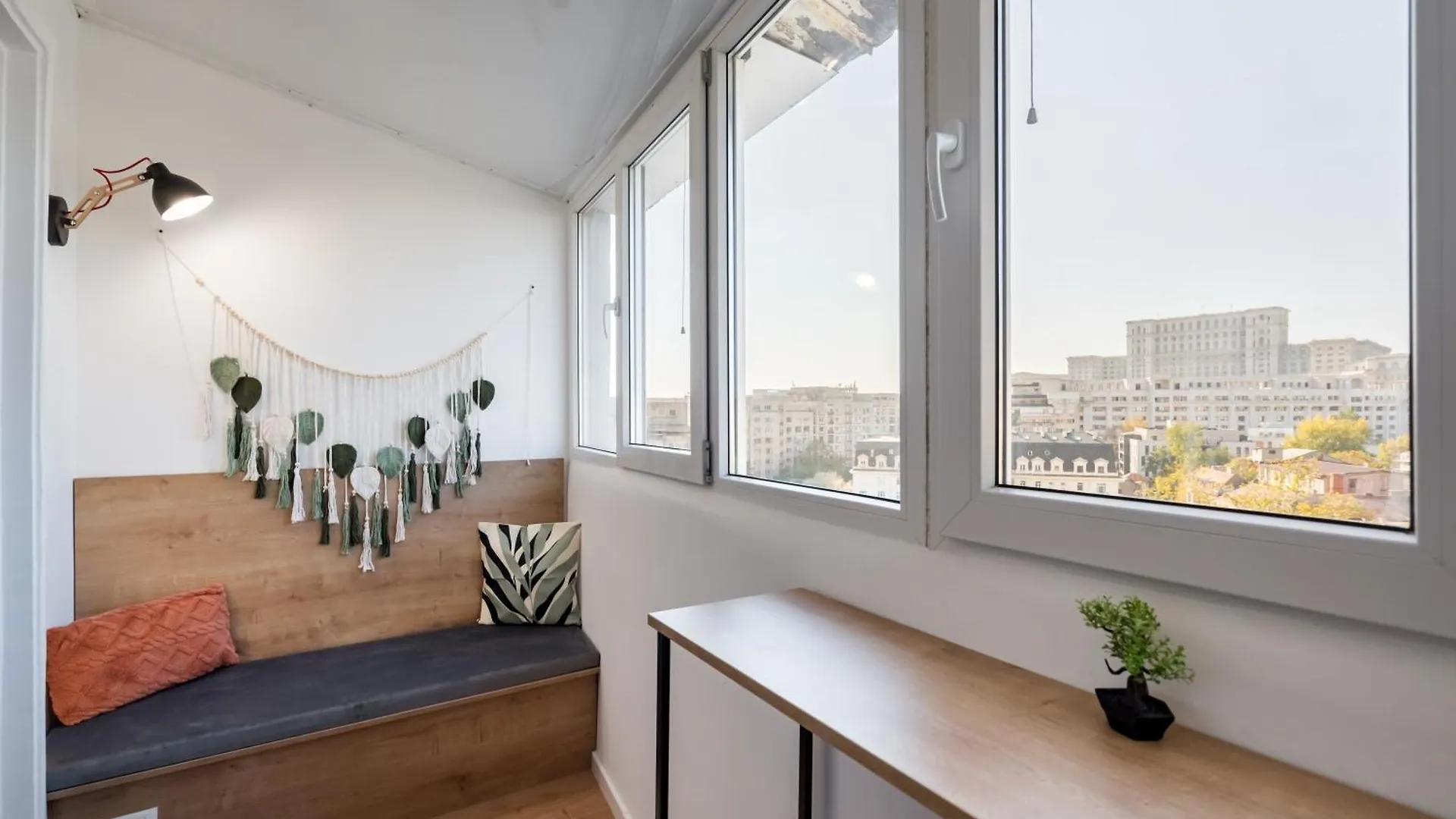 Sunset 2Bdr Apartment 부쿠레슈티 0*,  루마니아