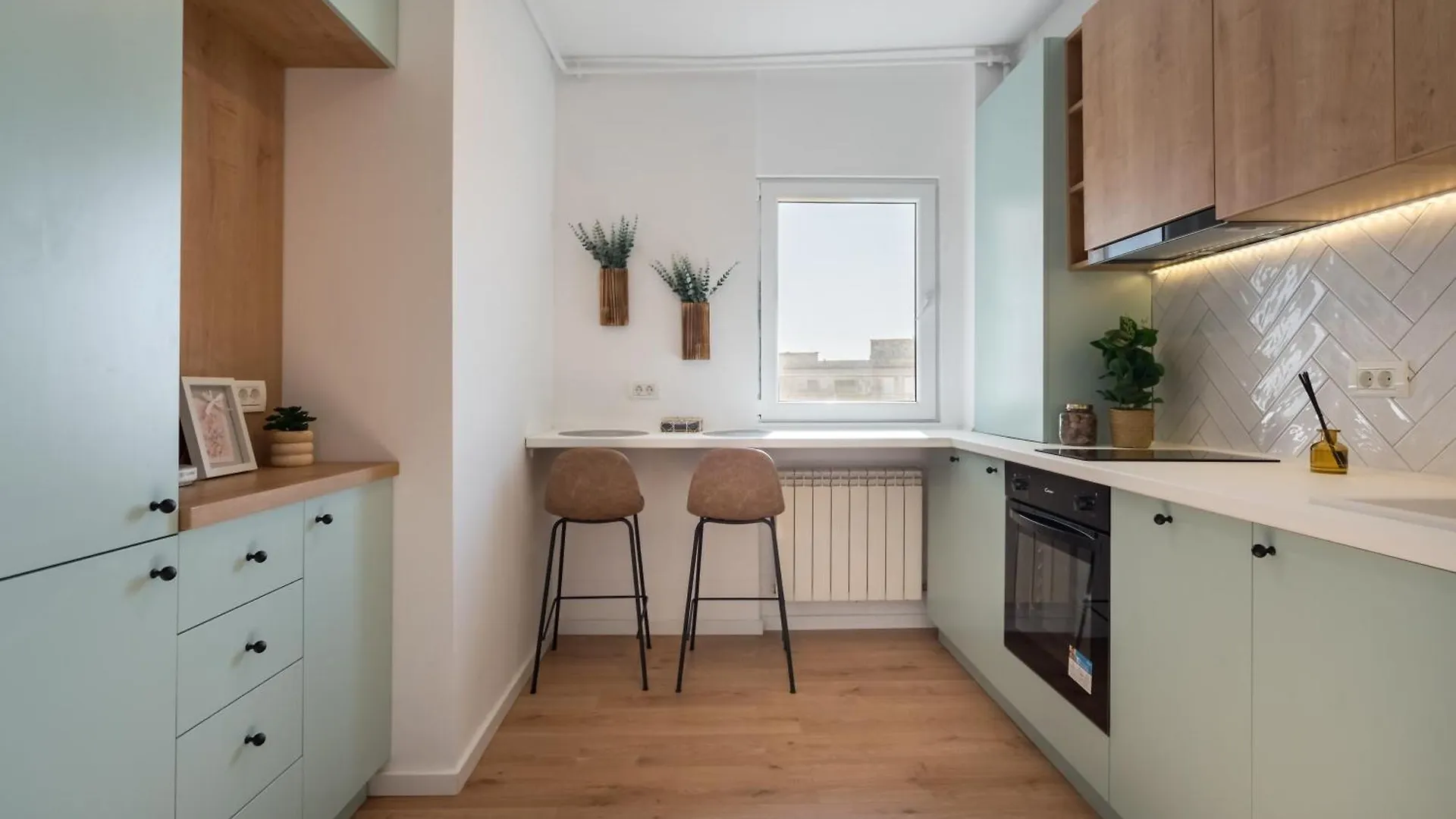 Sunset 2Bdr Apartment 부쿠레슈티